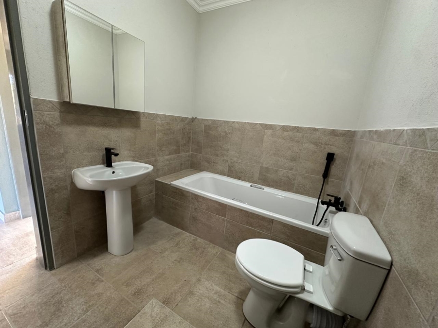 3 Bedroom Property for Sale in Waterval East North West